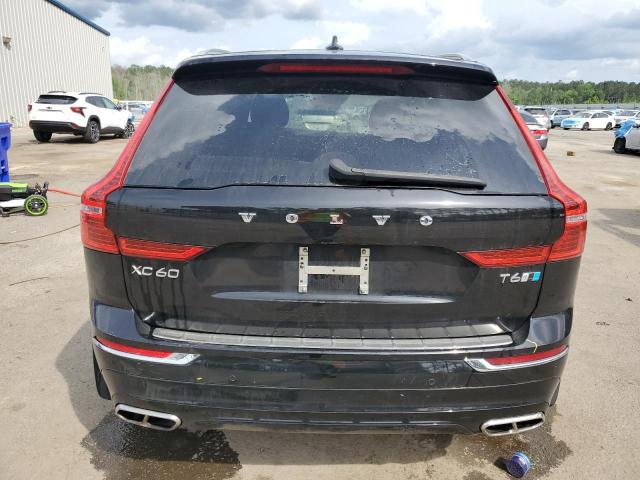  VOLVO XC60 2018 Черный