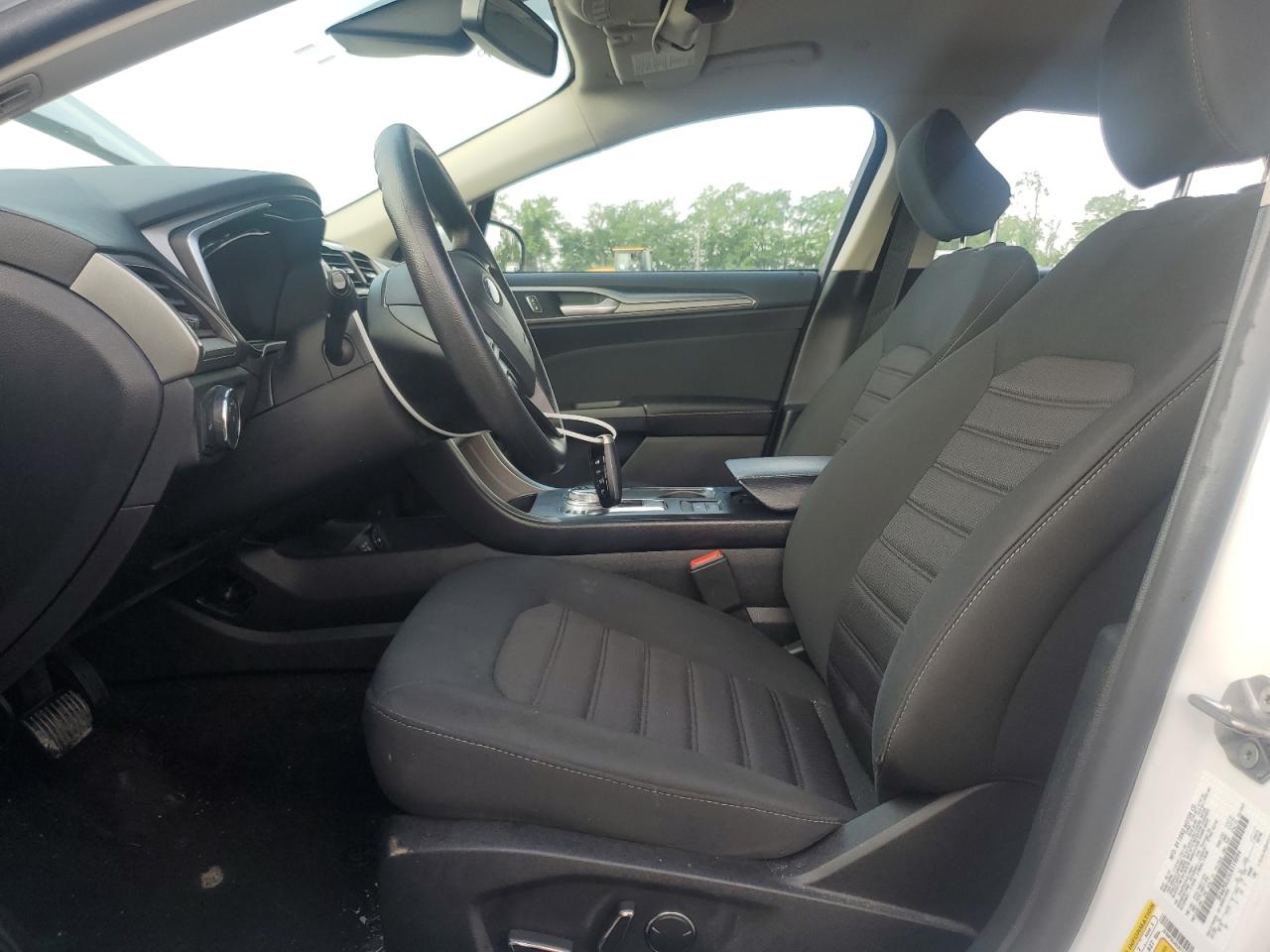 2020 Ford Fusion Se VIN: 3FA6P0LU5LR119094 Lot: 58977265