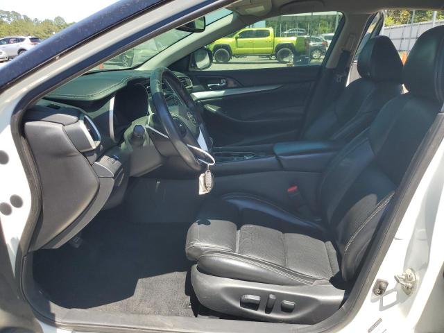  NISSAN MAXIMA 2016 White