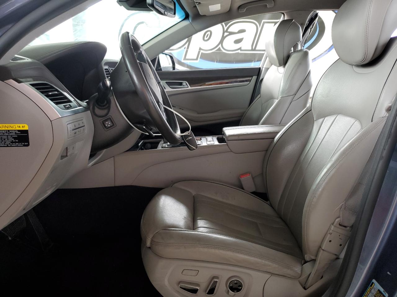 2015 Hyundai Genesis 3.8L VIN: KMHGN4JE8FU097186 Lot: 58097615