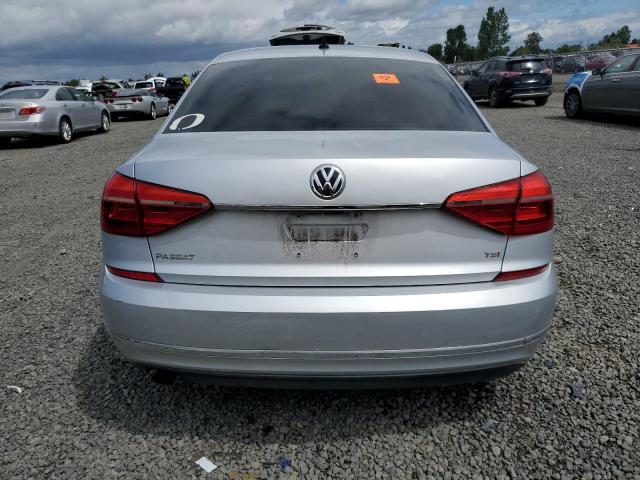  VOLKSWAGEN PASSAT 2016 Silver