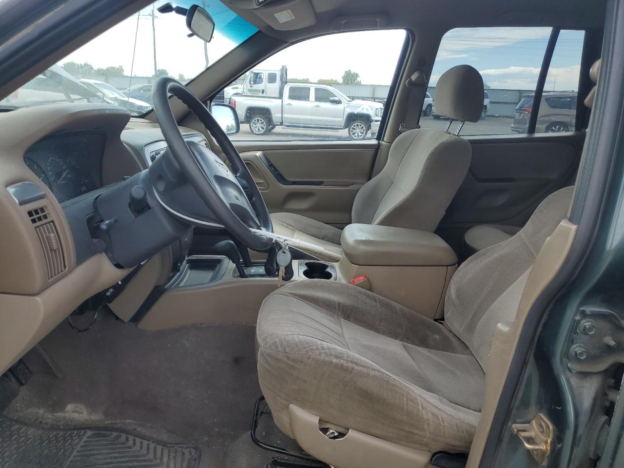 2001 Jeep Grand Cherokee Laredo VIN: 1J4GW48SX1C620097 Lot: 56902055