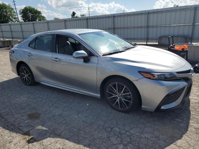  TOYOTA CAMRY 2022 Серебристый