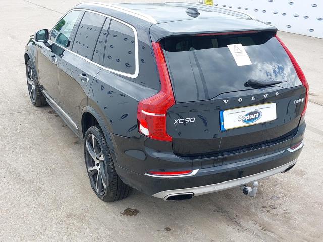 2016 VOLVO XC90 T8 IN