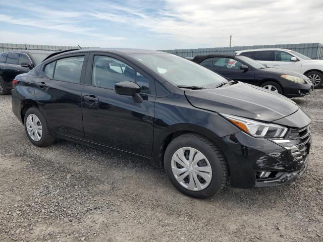 NISSAN VERSA 2024 Czarny