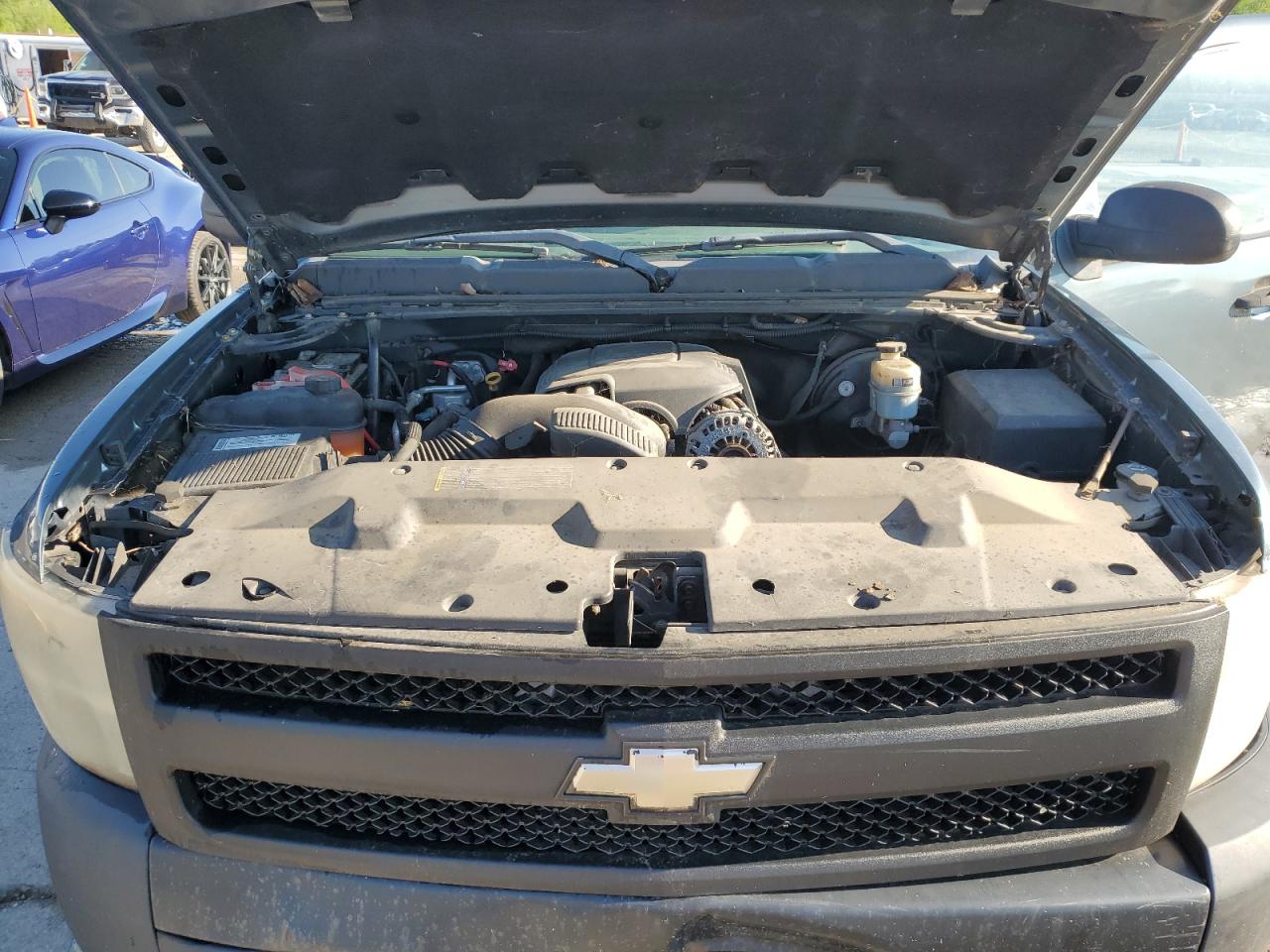 2008 Chevrolet Silverado C1500 VIN: 2GCEC19C381310000 Lot: 56952645