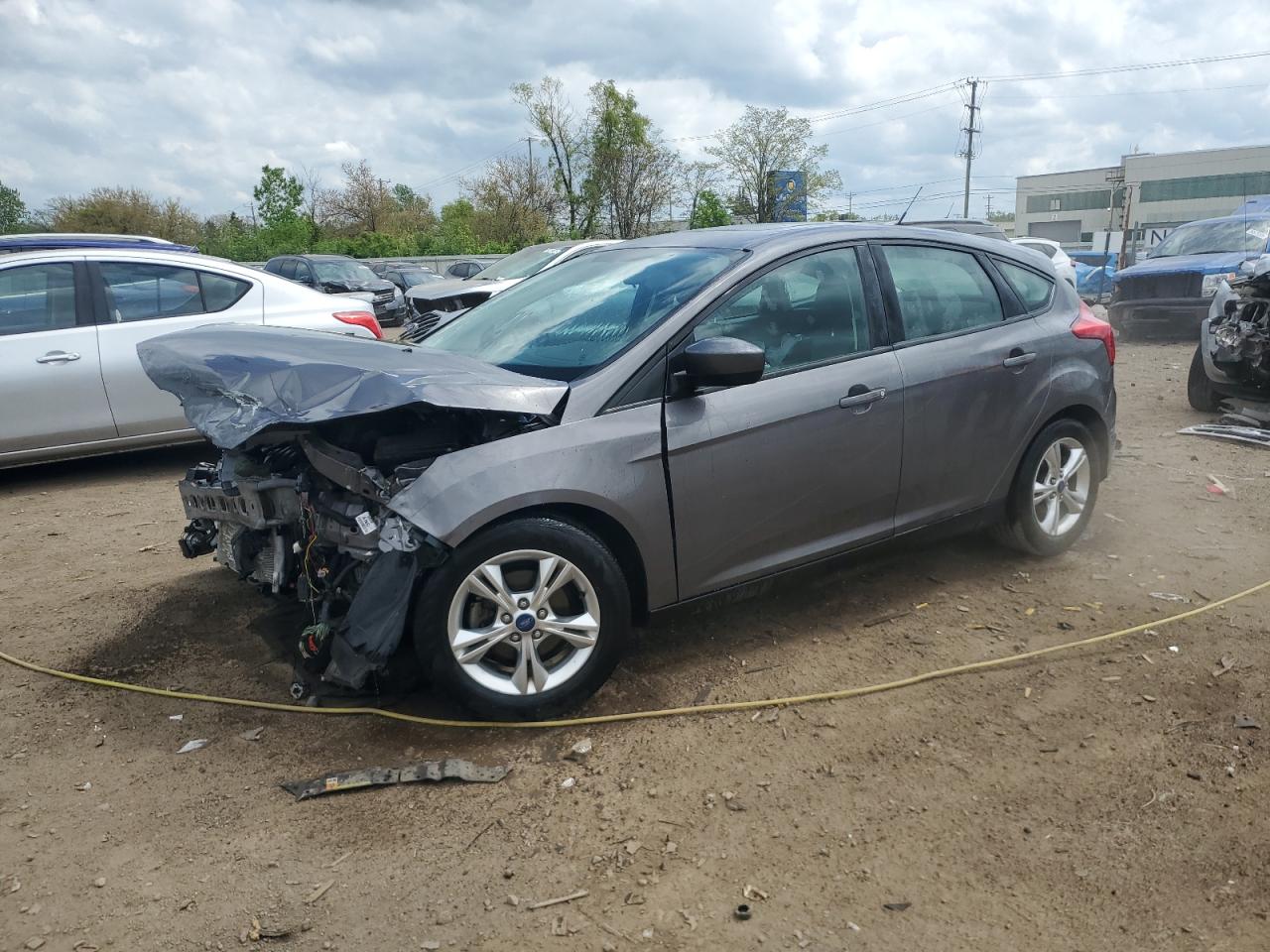 2012 Ford Focus Se   იყიდება Chicago Heights-ში, IL - Front End