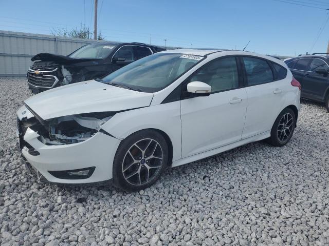  FORD FOCUS 2016 Biały
