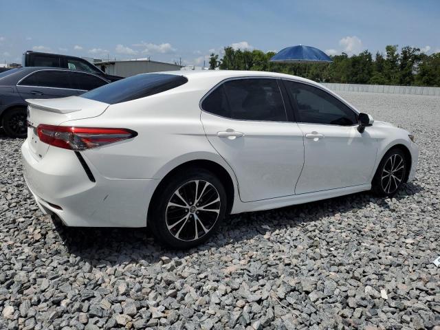 TOYOTA CAMRY 2018 White
