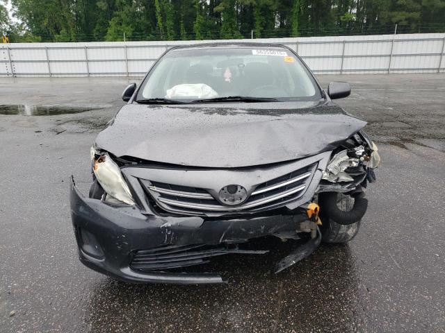 Седани TOYOTA COROLLA 2013 Сірий