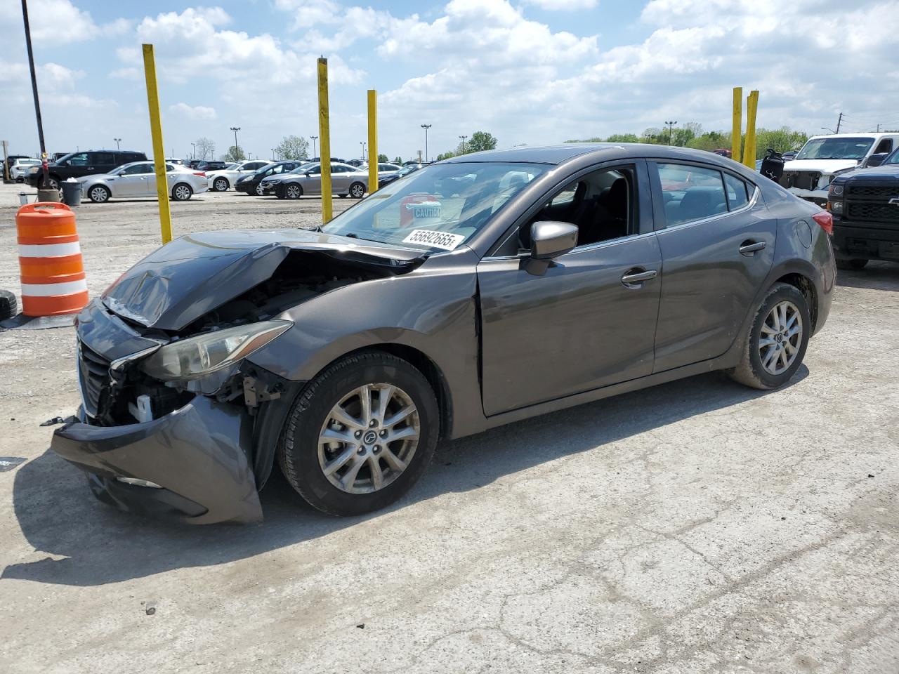 2014 Mazda 3 Touring للبيع في Indianapolis، IN - Front End