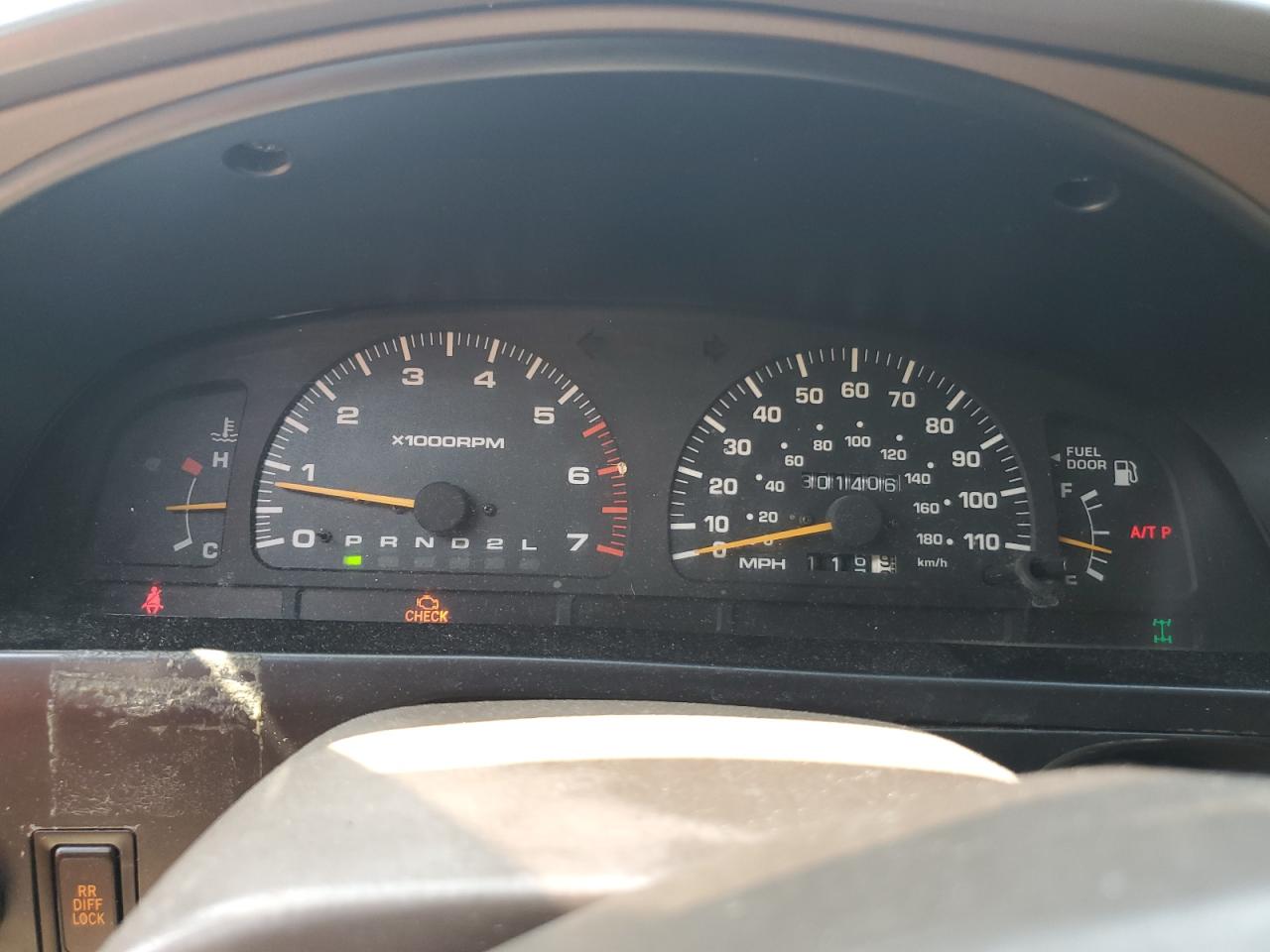1998 Toyota 4Runner Limited VIN: JT3HN87RXW0184836 Lot: 57238625
