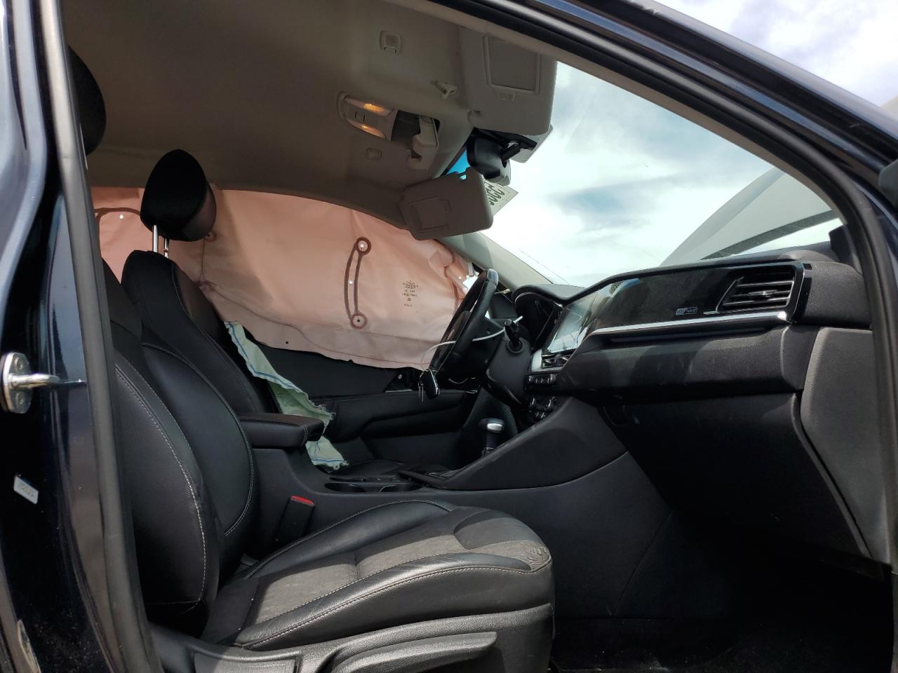 2020 Kia Niro Touring VIN: KNDCC3LC7L5428571 Lot: 55800835