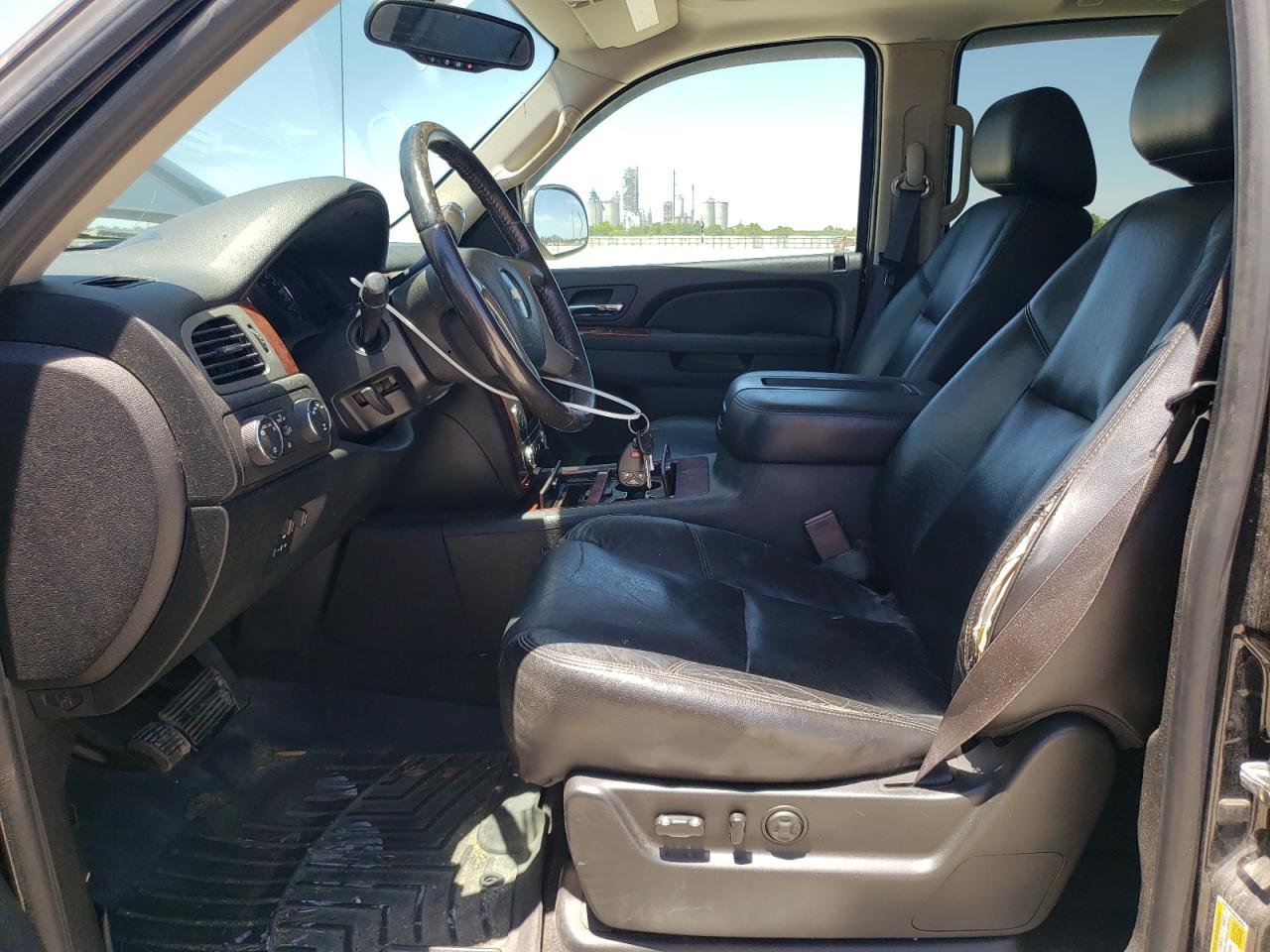 2011 Chevrolet Avalanche Ltz VIN: 3GNTKGE35BG228553 Lot: 56722035