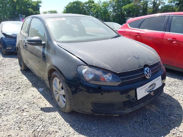 2011 VOLKSWAGEN GOLF MATCH