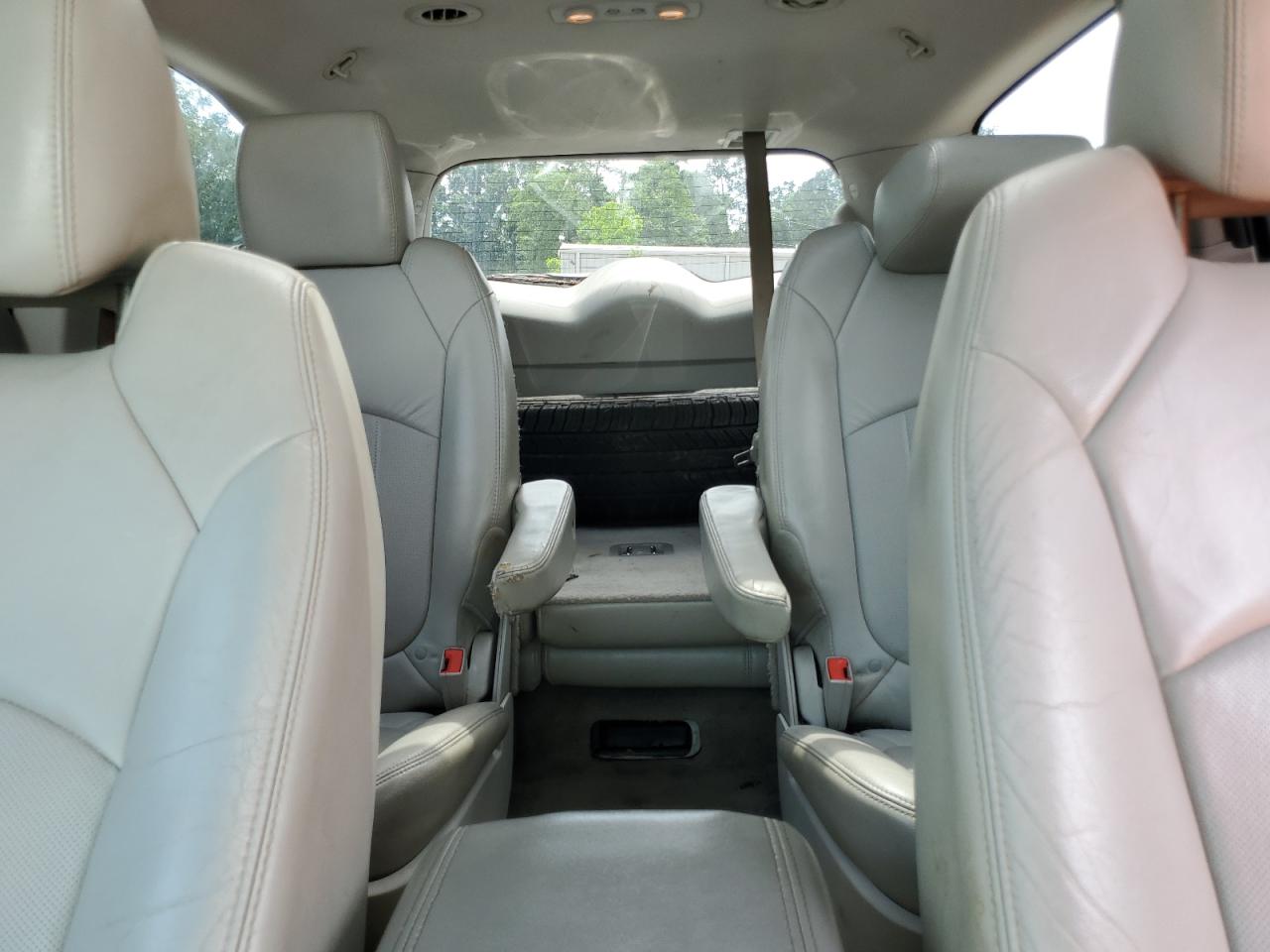 2011 Buick Enclave Cxl VIN: 5GAKRCED0BJ261154 Lot: 57090235