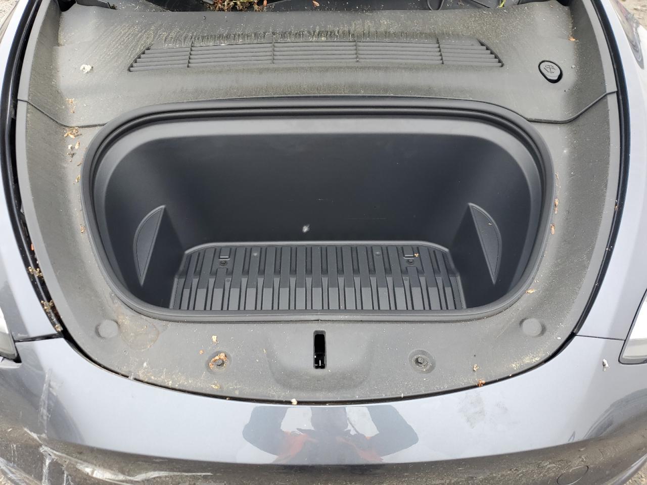 2022 Tesla Model Y VIN: 7SAYGDEE9NF389064 Lot: 54482375