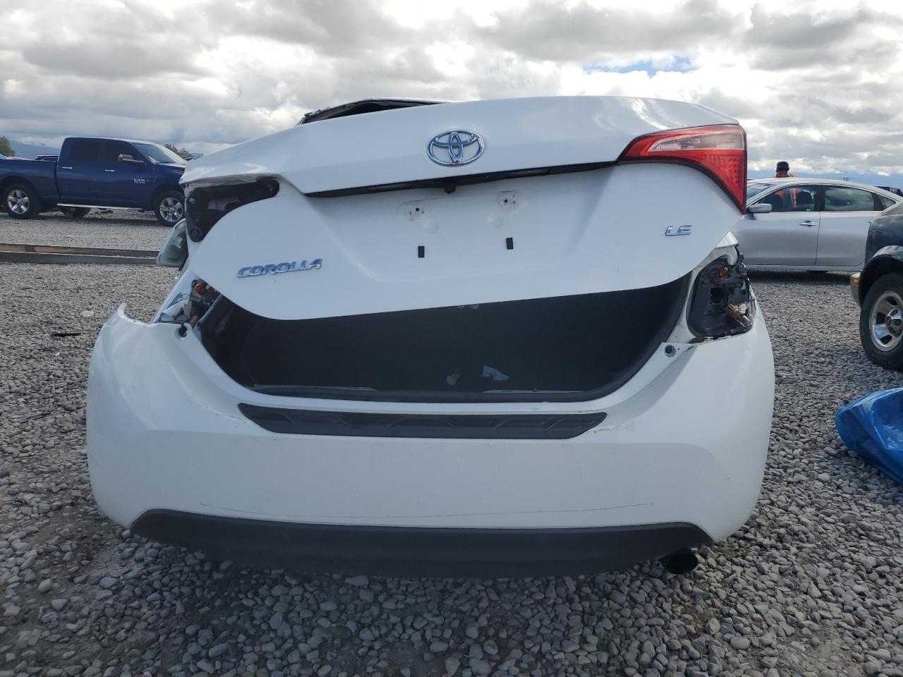 2017 Toyota Corolla L VIN: 2T1BURHE2HC795314 Lot: 56388175
