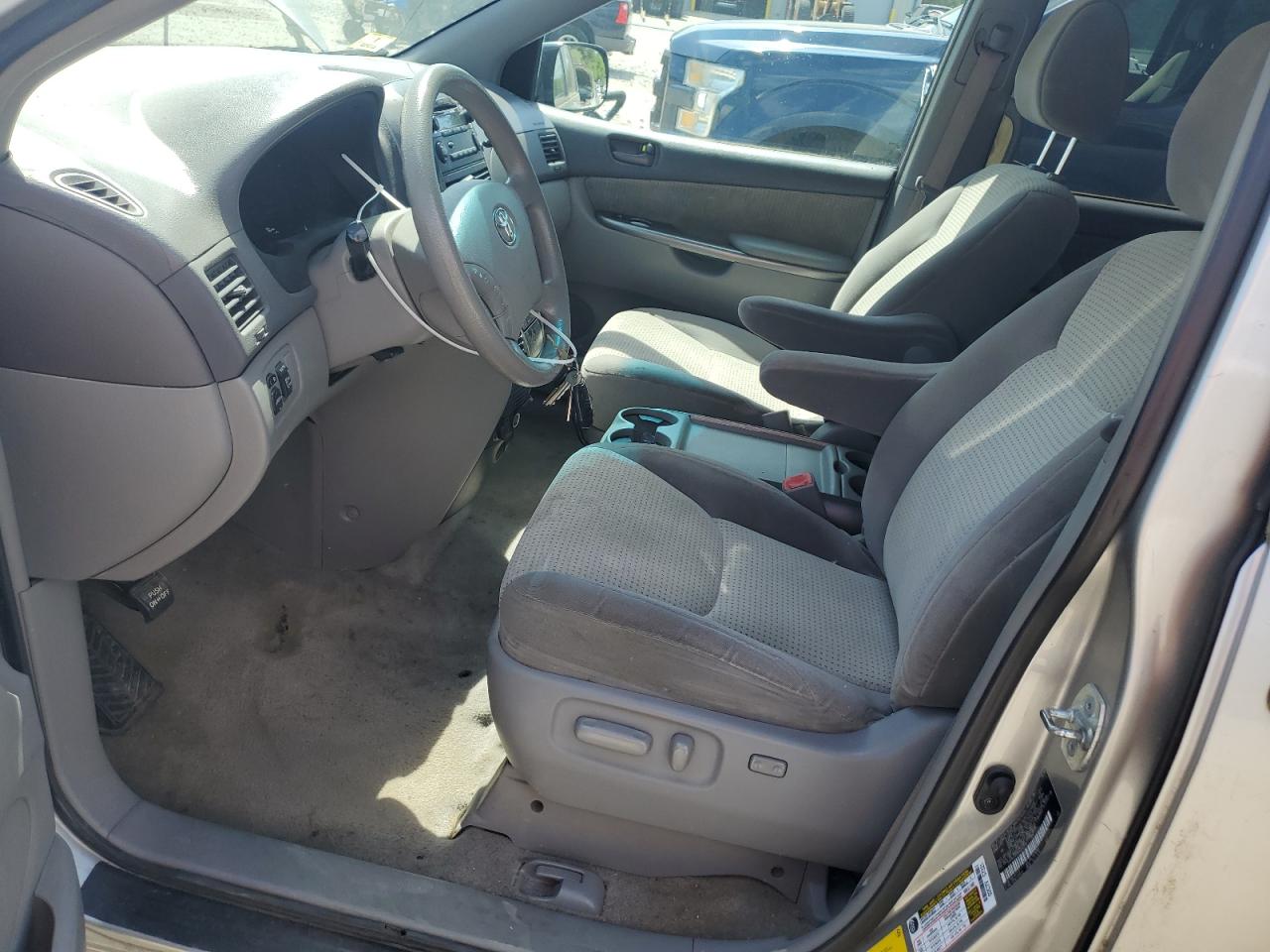 2009 Toyota Sienna Ce VIN: 5TDZK23C69S255216 Lot: 56924235