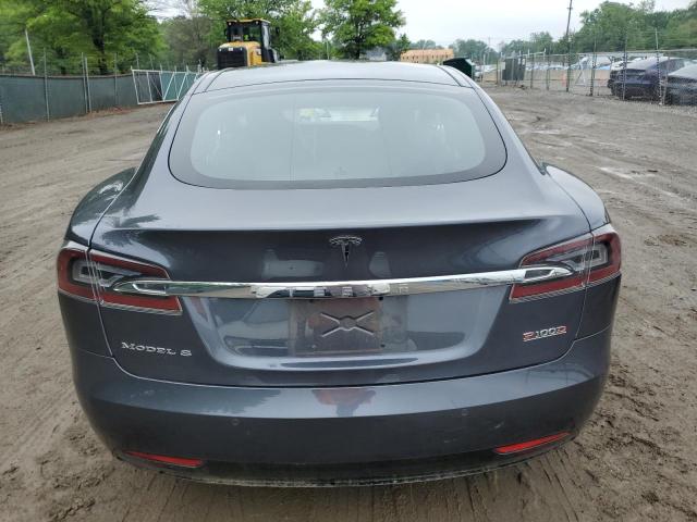  TESLA MODEL S 2018 Серый