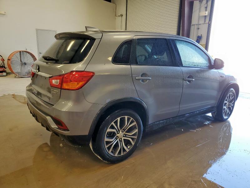  MITSUBISHI OUTLANDER 2018 Gray