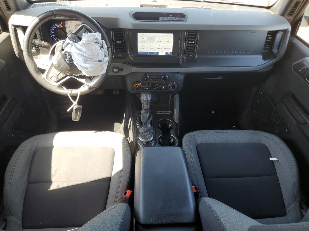 2022 Ford Bronco Base VIN: 1FMDE5BH3NLA92077 Lot: 54380065