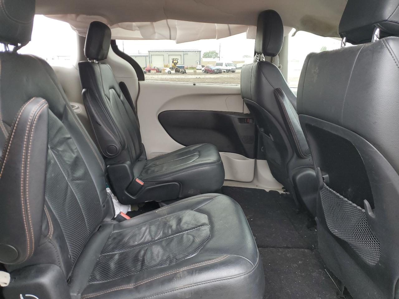 2019 Chrysler Pacifica Touring L VIN: 2C4RC1BG1KR507819 Lot: 57585735