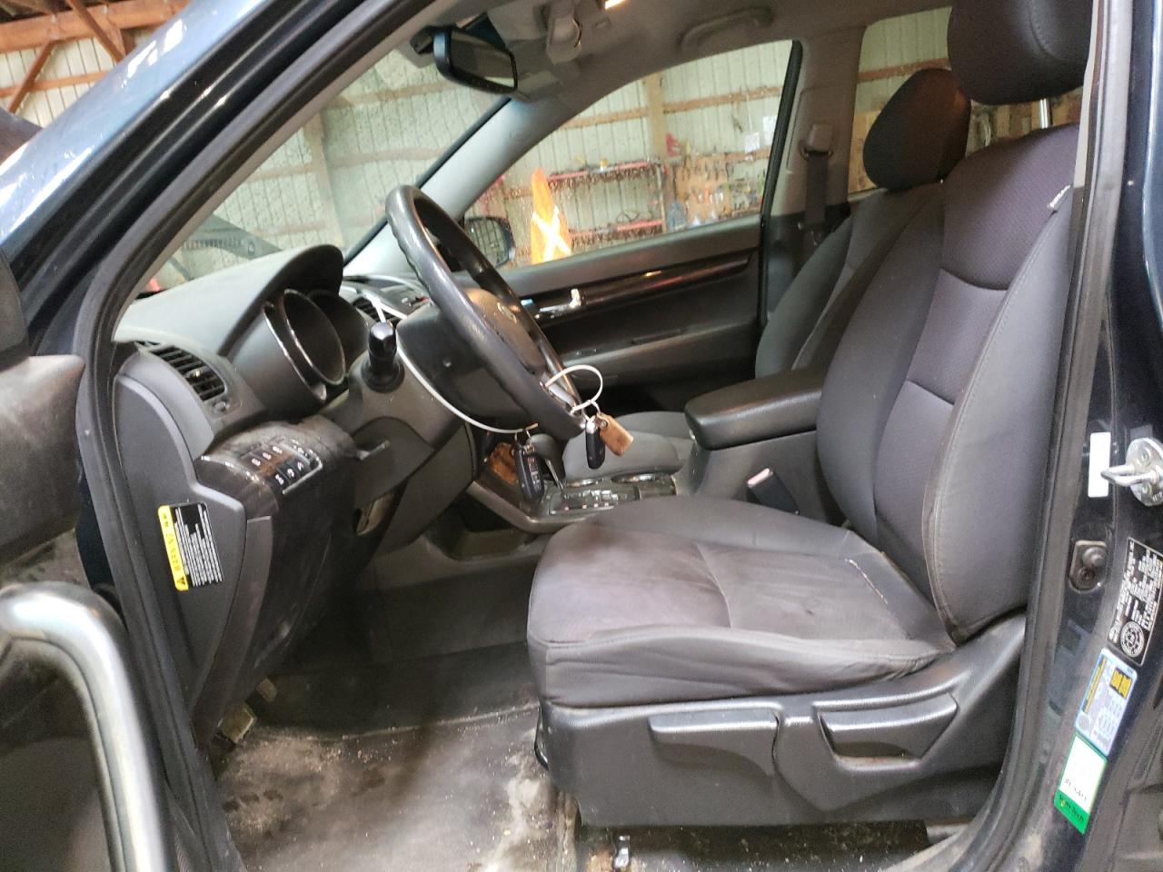 2011 Kia Sorento Base VIN: 5XYKTDA21BG169691 Lot: 56759875