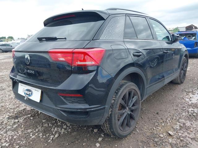 2021 VOLKSWAGEN T-ROC BLAC