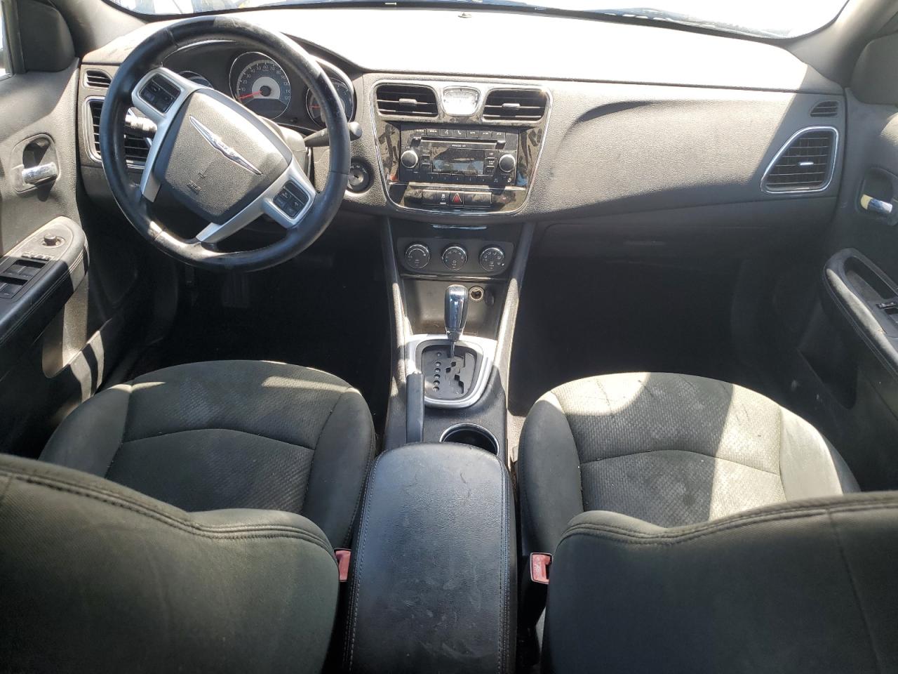 2011 Chrysler 200 Touring VIN: 1C3BC1FB1BN537792 Lot: 55716245
