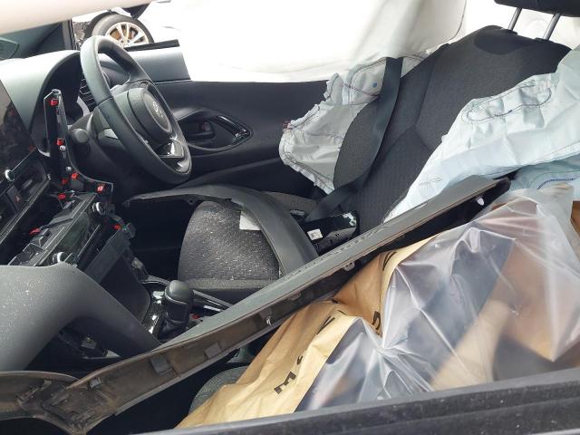 2024 TOYOTA YARIS CROS