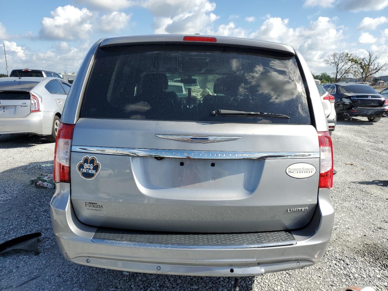 2015 Chrysler Town & Country Limited Platinum VIN: 2C4RC1GG6FR584054 Lot: 56881575