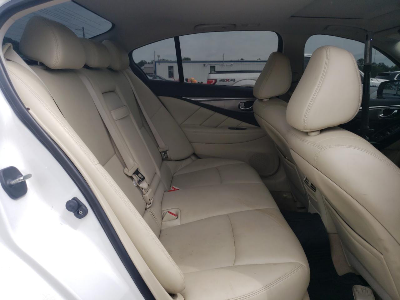 2015 Infiniti Q50 Base VIN: JN1BV7APXFM358032 Lot: 57152185