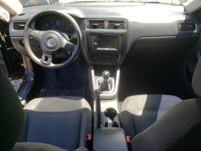 Sedans VOLKSWAGEN JETTA 2013 Czarny