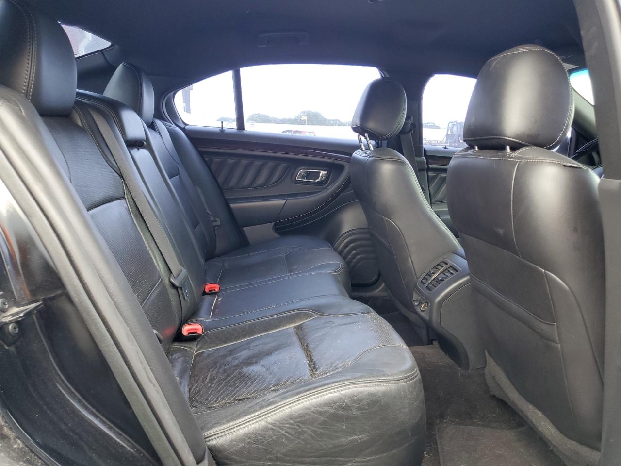 1FAHP2F83FG171869 2015 Ford Taurus Limited