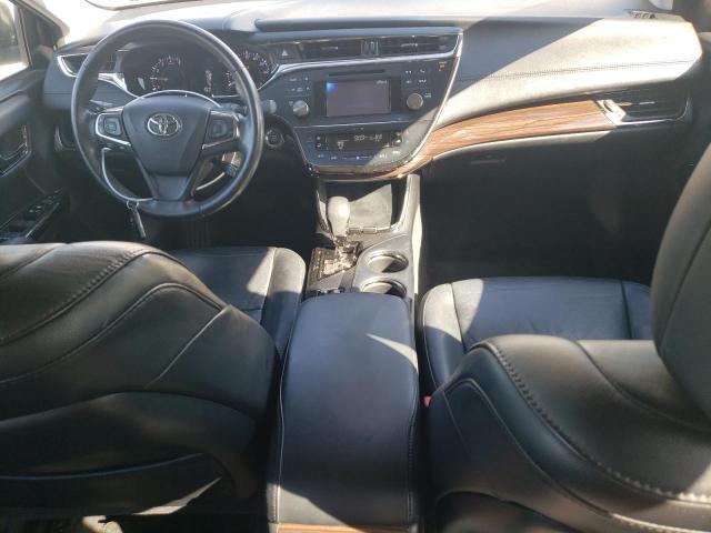 Sedans TOYOTA AVALON 2013 White