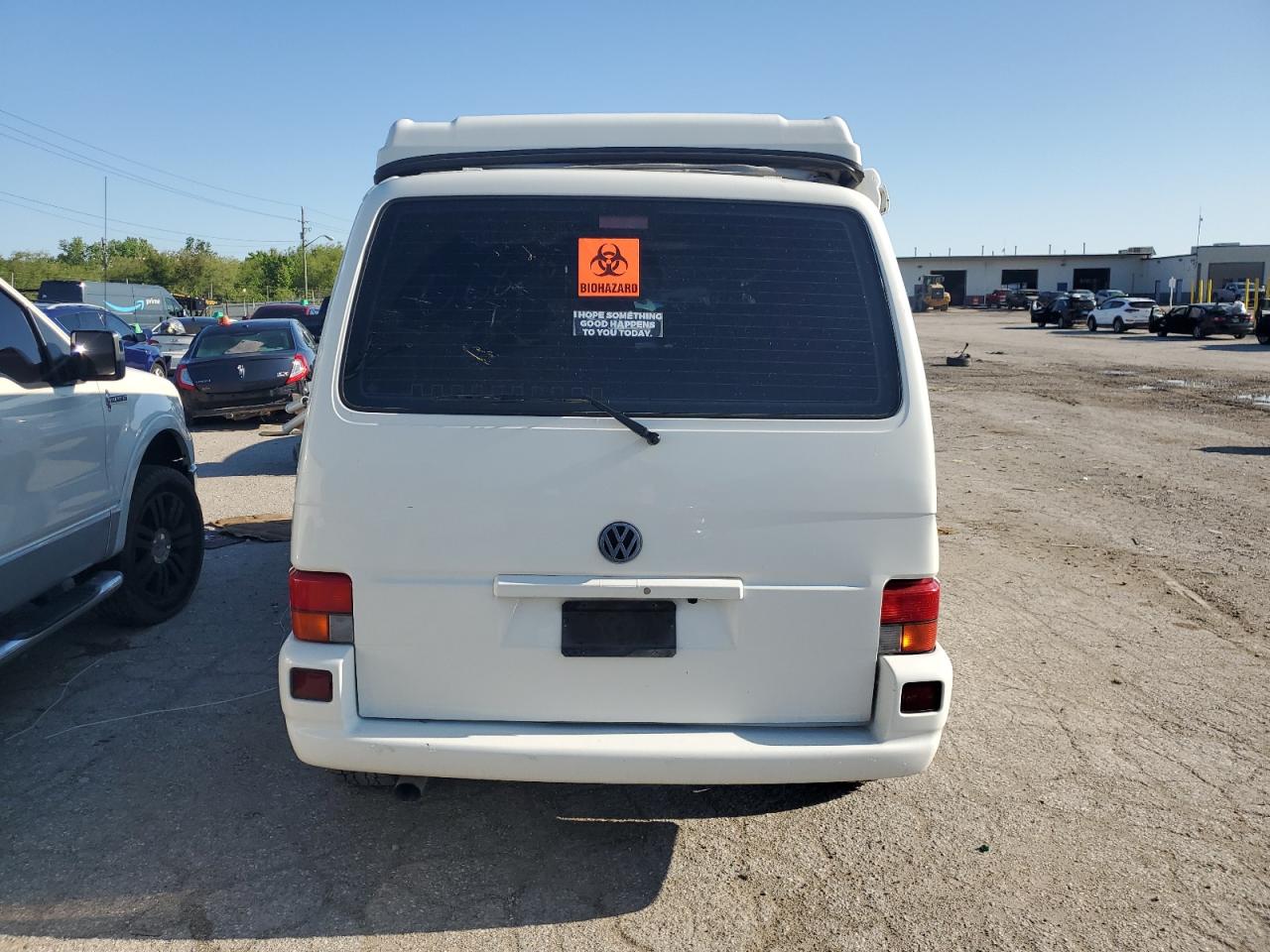2001 Volkswagen Eurovan Camper VIN: WV2EB47061H088201 Lot: 57886325