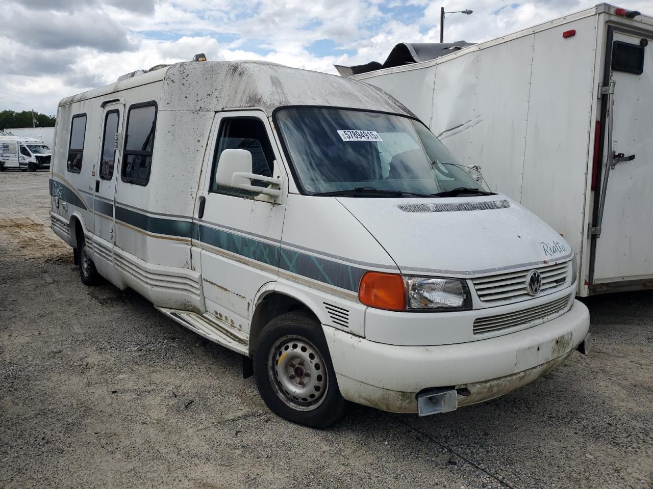 1998 Volkswagen Eurovan იყიდება Glassboro-ში, NJ - Normal Wear