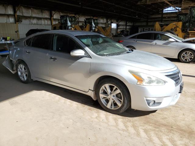 Пикапы NISSAN ALTIMA 2013 Серебристый