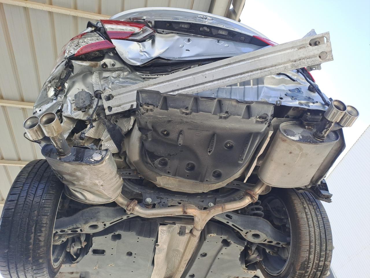 4T1B61HK7JU061239 - 2001 Toyota Camry - #58104535