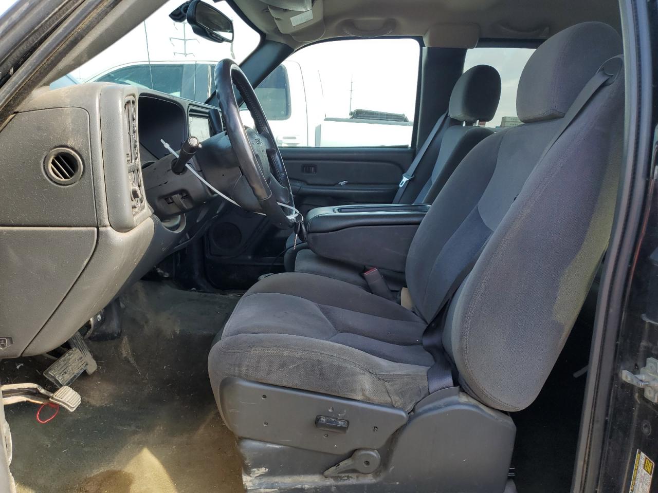 2004 GMC New Sierra K1500 VIN: 1GTEK19T54E305571 Lot: 56954375