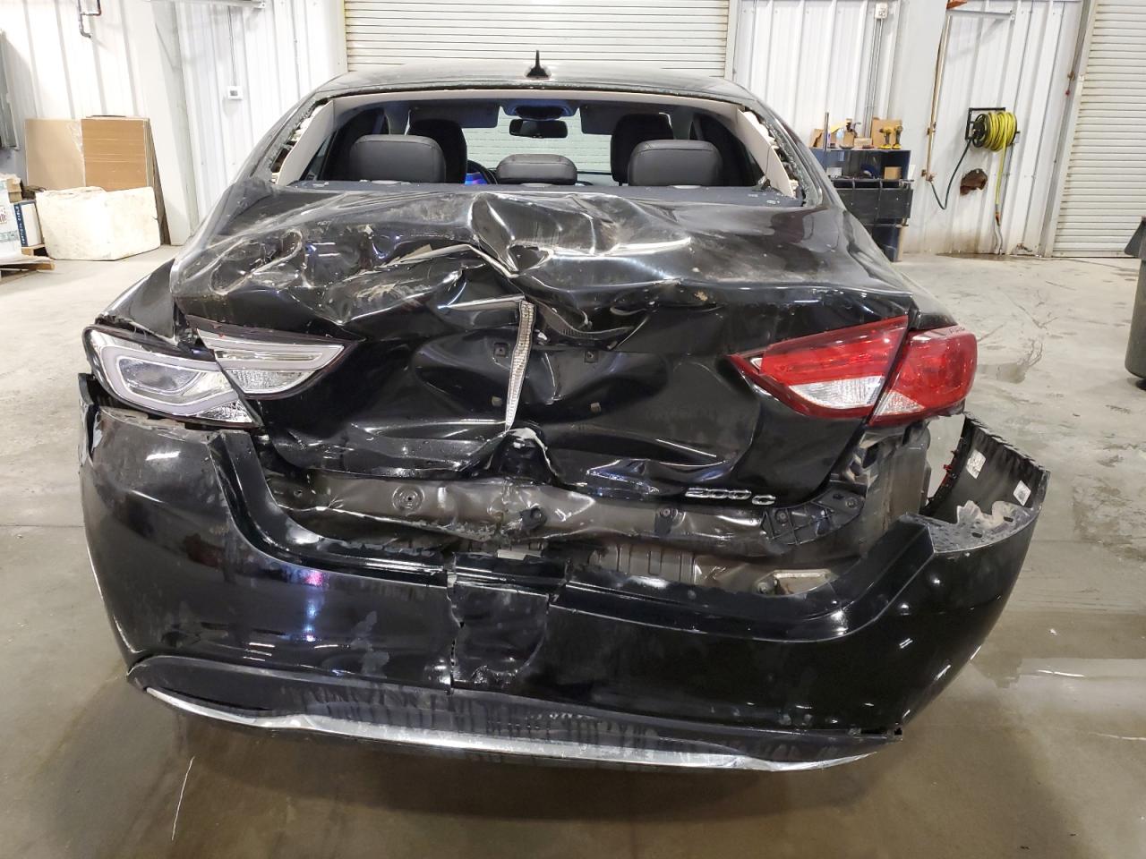 2015 Chrysler 200 C VIN: 1C3CCCCBXFN565763 Lot: 56714815