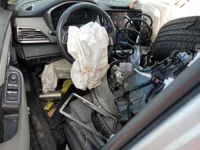  SUBARU OUTBACK 2021 Серебристый