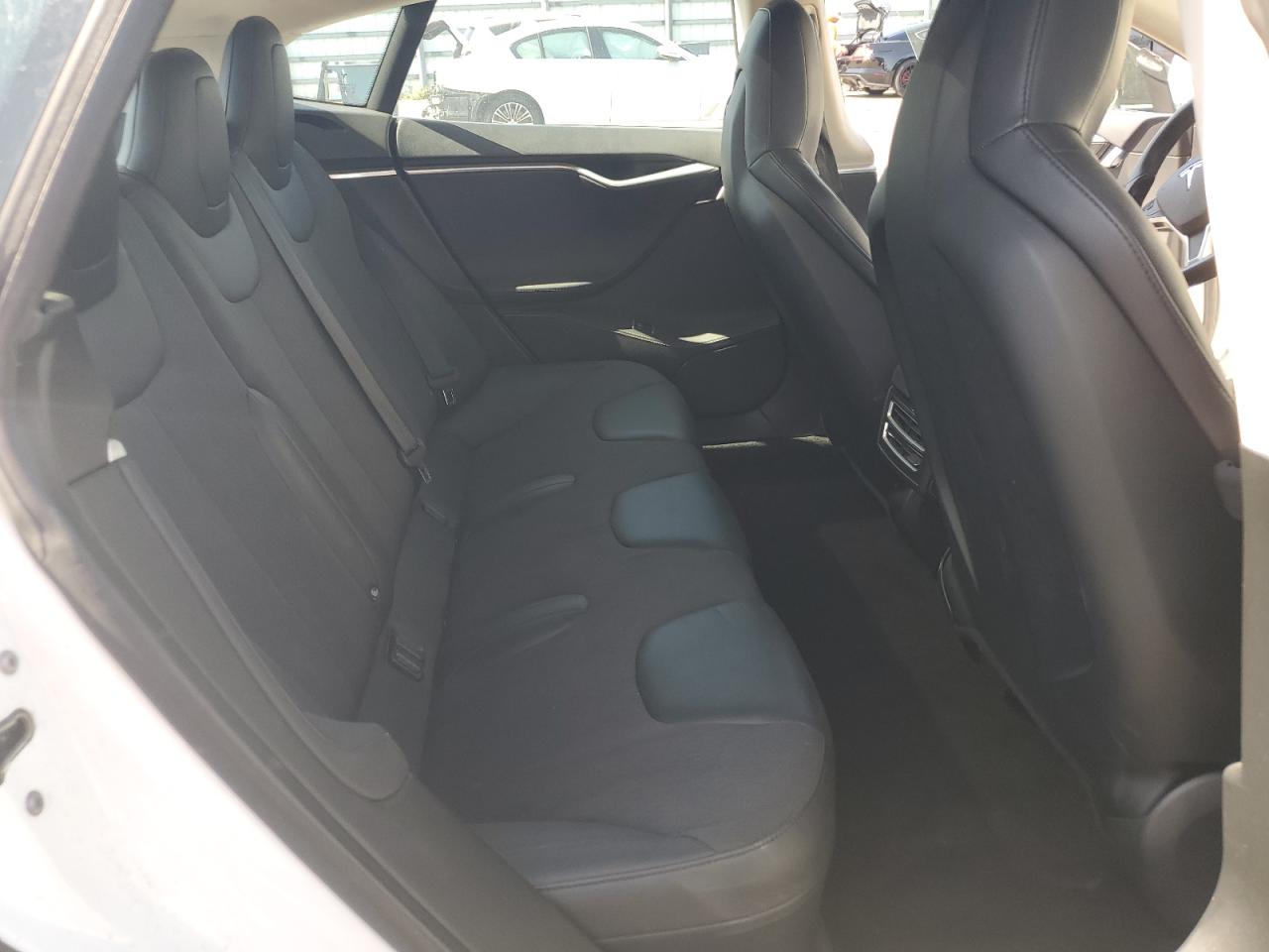 2015 Tesla Model S 60 VIN: 5YJSA1S13FFP77834 Lot: 57186385