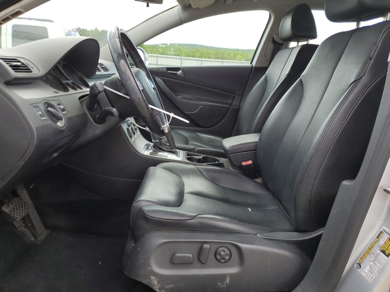 2008 Volkswagen Passat Komfort VIN: WVWAK73C08E179894 Lot: 57685585