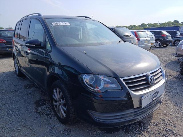 2010 VOLKSWAGEN TOURAN MAT