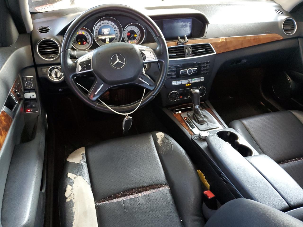 2013 Mercedes-Benz C 300 4Matic VIN: WDDGF8AB9DR245950 Lot: 56881595