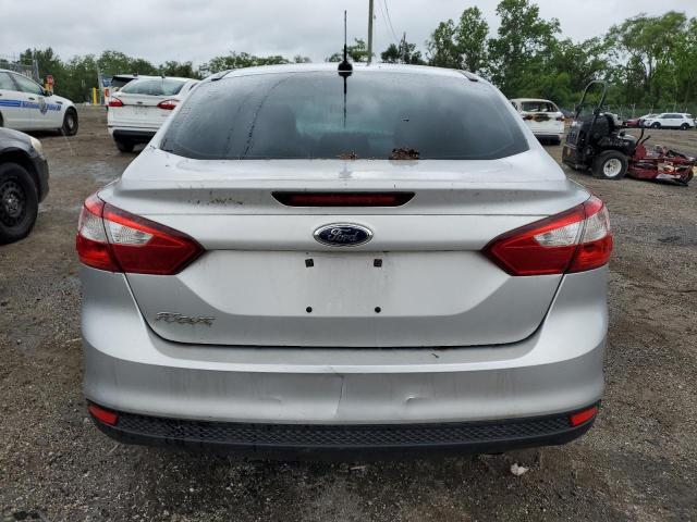 Седаны FORD FOCUS 2014 Серебристый
