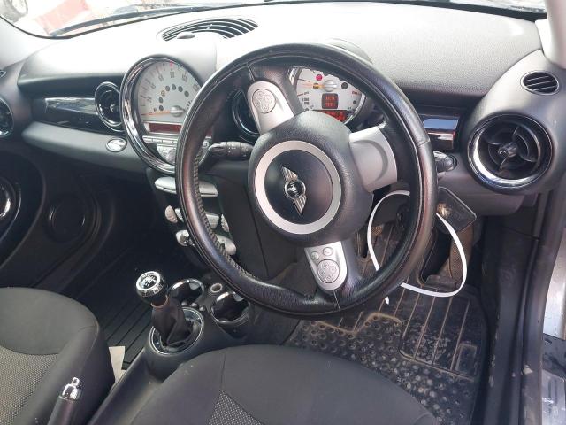 2010 MINI ONE GRAPHI