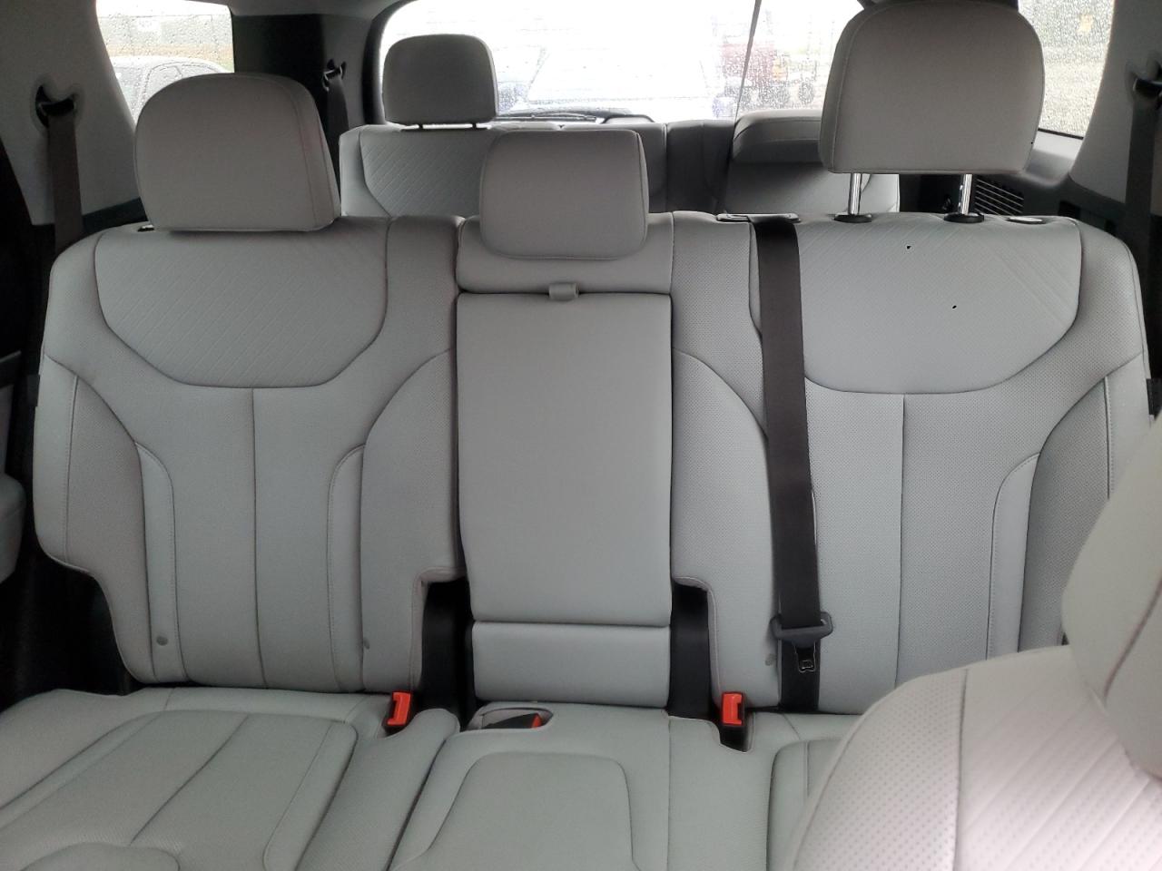 2025 Hyundai Palisade Sel Premium VIN: KM8R4DGE0SU858936 Lot: 56759855